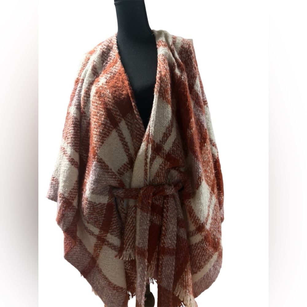 MAX STUDIO BELTED WRAP SHAWL ONE SIZE